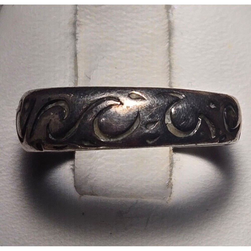 Vintage sterling silver ring sz 5.5